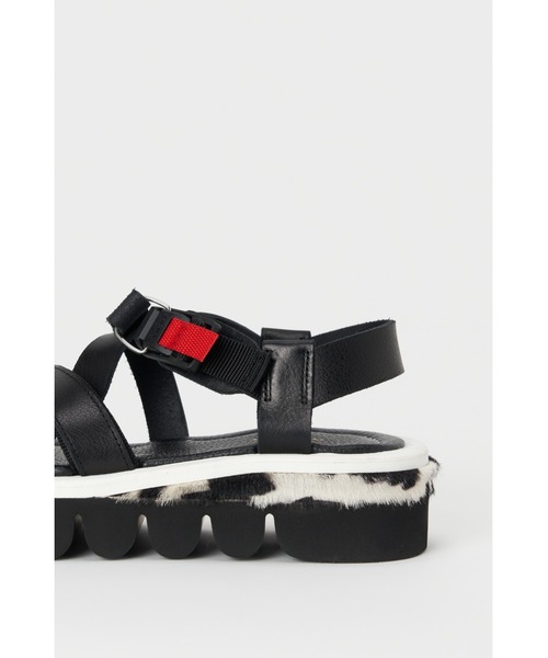 Hender Scheme（エンダースキーマ）の「meadow sandal（サンダル