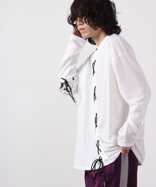 REGIEVO(レジエボ)の「REGIEVO レースアップロンTee(Tシャツ/カットソー・メンズ・オフホワイト/ブラック・L/M)」の5枚目の写真