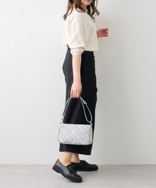 russet(ラシット)の「ショルダーバッグ(CE-1074-WEB)(ショルダーバッグ・レディース・ライトグレー/ベージュ・FREE)」の20枚目の写真