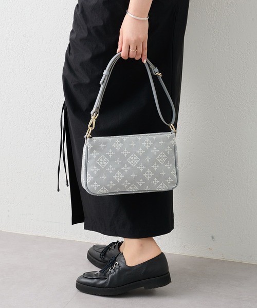 russet(ラシット)の「ショルダーバッグ(CE-1074-WEB)(ショルダーバッグ・レディース・ライトグレー/ベージュ・FREE)」の22枚目の写真