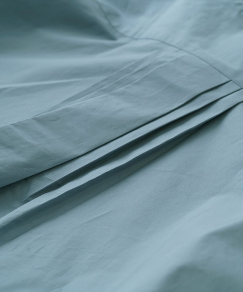 美品✨ルフィル バックプリーツブラウス シャツ トップス グレー BRICK & SONS（ブリックアンドサンズ）の「リラックスバックプリーツ