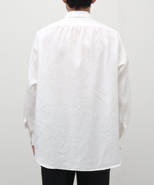 EDIFICE LA BOUCLE（エディフィスラブークル）の「【LA BOUCLE / ラブークル】リネン フレンチ レギュラーカラー シャツ（シャツ/ブラウス・メンズ・ホワイト/ブラック・1/2）」の10枚目の写真