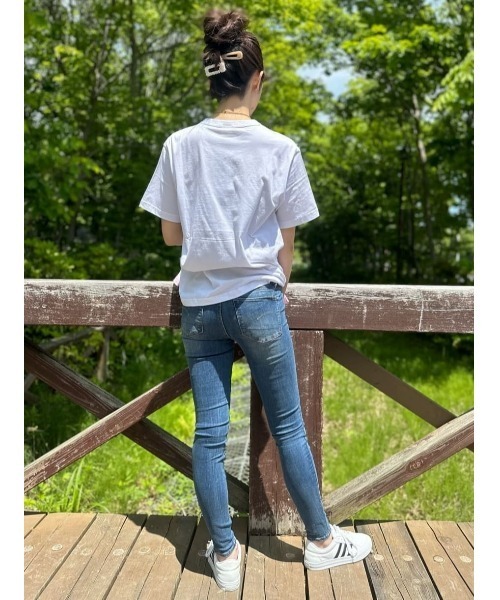 Champion（チャンピオン）の「【Champion】ワンポイントプリントＴシャツ（Tシャツ/カットソー・レディース・ホワイト/ブルー・M/L）」の18枚目の写真