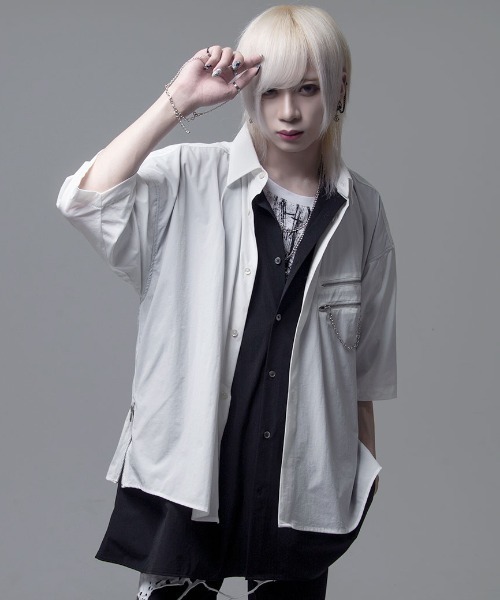 CIVARIZE(シヴァーライズ)の「『CIVARIZE/シヴァーライズ』胸ZIPチェーンレイヤードデザインシャツ(シャツ/ブラウス・メンズ・ブラック/ホワイト・FREE)」の8枚目の写真