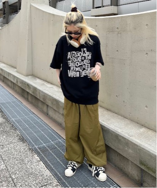 sedacle（セダクル）の「ルーズシルエットダメージTシャツ（Tシャツ/カットソー・メンズ・アイボリー/ブラック/グリーン・MEDIUM/LARGE）」の21枚目の写真