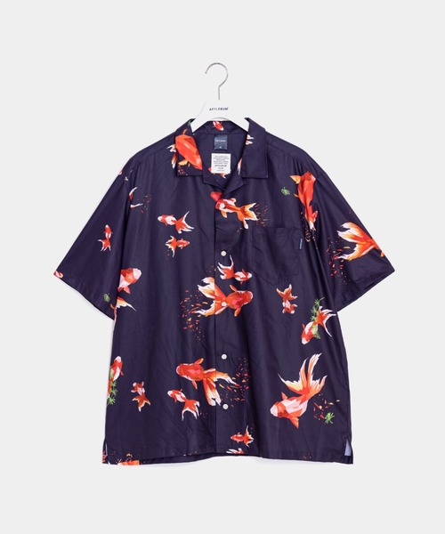 APPLEBUM（アップルバム）の「Tadaomi Shibuya "Gold Fish" S/S Aloha Shirt（シャツ/ブラウス・メンズ・ネイビー/グリーン・MEDIUM/LARGE/X-LARGE）」の2枚目の写真
