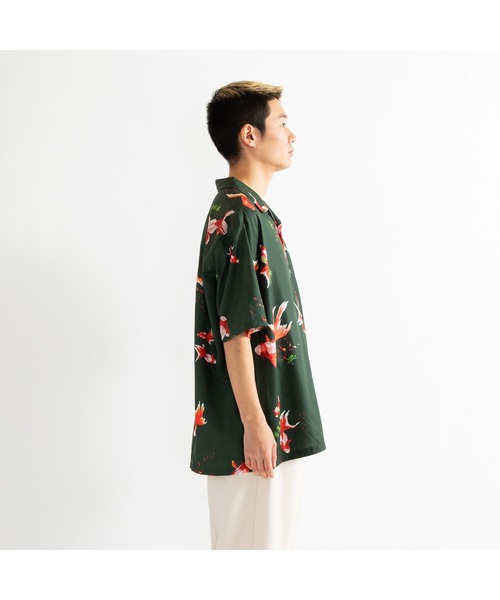 APPLEBUM（アップルバム）の「Tadaomi Shibuya "Gold Fish" S/S Aloha Shirt（シャツ/ブラウス・メンズ・ネイビー/グリーン・MEDIUM/LARGE/X-LARGE）」の5枚目の写真