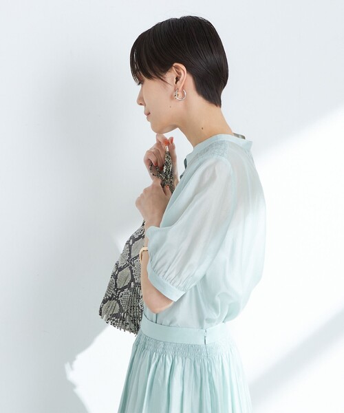 NOLLEY’S(ノーリーズ)の「《セットアップ対応》2WAYソフトオーガンジーシャーリング5分袖ブラウス(シャツ/ブラウス・レディース・ライトブルー/ブラック/ミント/ブラウン/ライトグリーン/イエロー/ネイビー・38/36)」の8枚目の写真