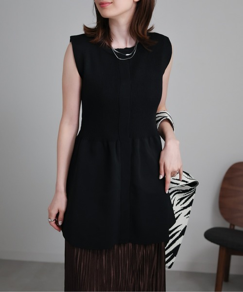 sakishimatokyo（サキシマトーキョー）の「ペプラムソウバリベスト（ベスト・レディース・ブラック/グレイッシュベージュ/オフホワイト/チャコール・FREE）」の8枚目の写真