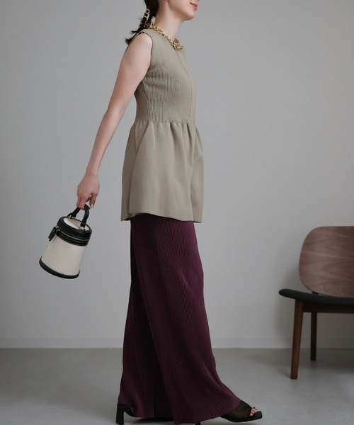 sakishimatokyo（サキシマトーキョー）の「ペプラムソウバリベスト（ベスト・レディース・ブラック/グレイッシュベージュ/オフホワイト/チャコール・FREE）」の21枚目の写真