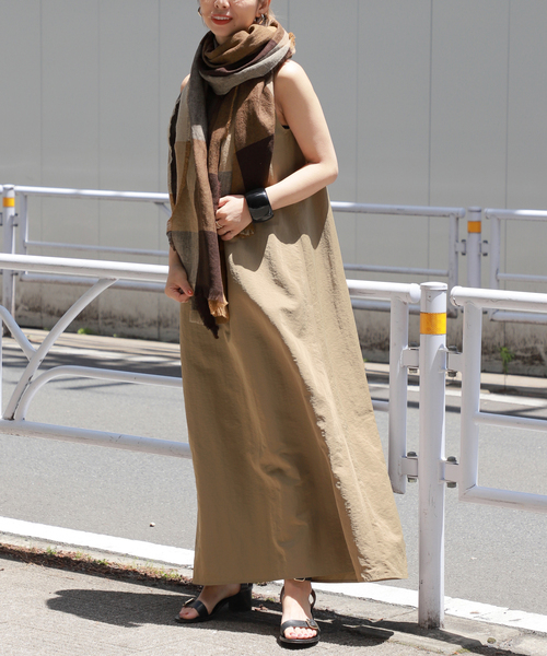 VERMEIL par iena（ヴェルメイユパーイエナ）の「【PLAIDIE/プレディ】STOLE（ベージュ A）（ストール/ショール・レディース・ベージュ系その他・FREE）」の6枚目の写真