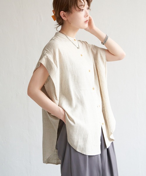 notch.（ノッチ）の「麻混ショルダータックブラウス（シャツ/ブラウス・レディース・ベージュ/オフホワイト・M）」の16枚目の写真