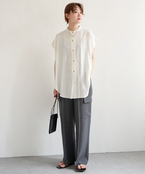 notch.（ノッチ）の「麻混ショルダータックブラウス（シャツ/ブラウス・レディース・ベージュ/オフホワイト・M）」の19枚目の写真