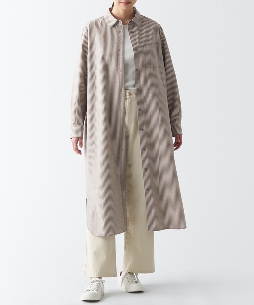 無印良品（ムジルシリョウヒン）の「洗いざらしブロードレギュラーカラー長袖ワンピース（ワンピース・レディース・オフホワイト/ブラウン系/ブラック・XXL/S/XL/L/XS/M）」の22枚目の写真