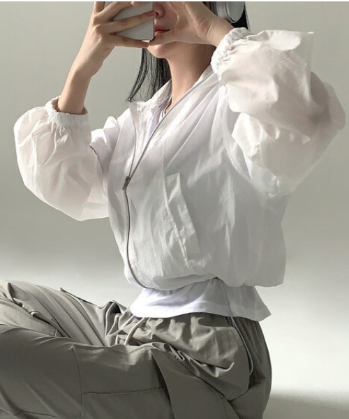 FREE STYLISTS(フリー スタイリスト)の「YUGA_YGMC クロップド丈 マウンテンジャケット ブルゾン(マウンテンパーカー・レディース・ブラック/ホワイト・FREE)」の14枚目の写真