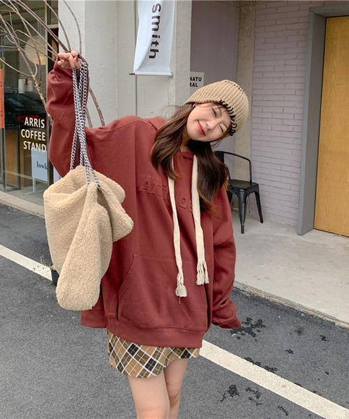 Jewelobe(ジュエローブ)の「エンボスロゴオーバーサイズパーカー(パーカー・レディース・杢グレー/ネイビー/ホワイト/レッド・FREE)」の20枚目の写真