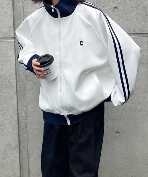 chillfar チルファー　トラックジャケット　アイボリー Chillfar（チルファー）の「トラックジャケット（ブルゾン
