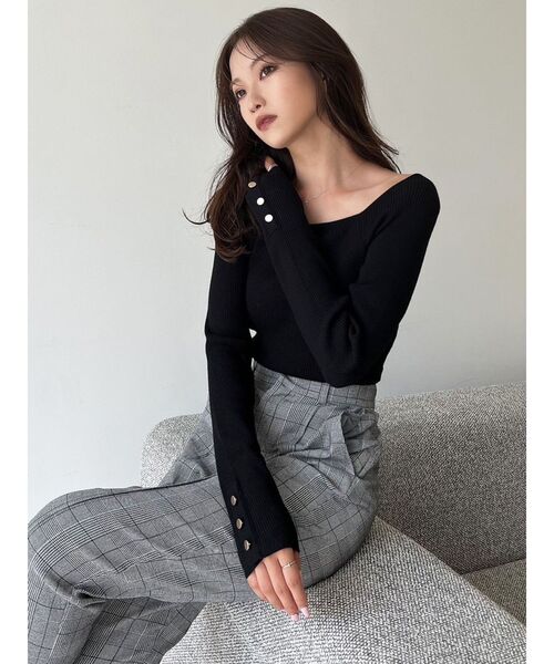 RESEXXY（リゼクシー）の「シンプルデザインスクエアニットトップス（ニット/セーター・レディース・ブルー/ブラック/ホワイト/ベージュ・FREE）」の9枚目の写真