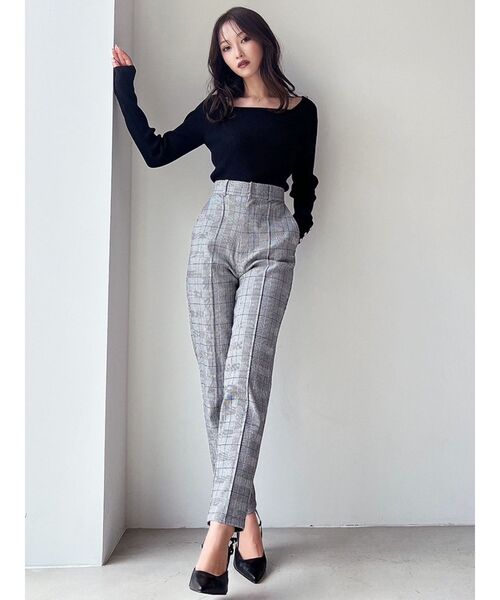 RESEXXY（リゼクシー）の「シンプルデザインスクエアニットトップス（ニット/セーター・レディース・ブルー/ブラック/ホワイト/ベージュ・FREE）」の11枚目の写真