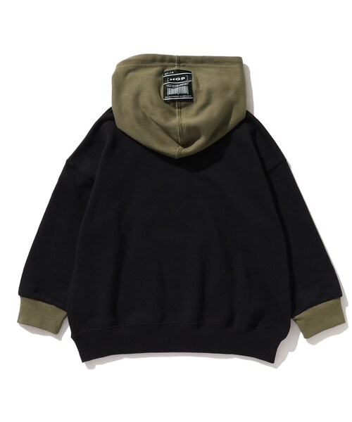 SHOO・LA・RUE（シューラルー）の「◆【110-140cm】裏毛配色フードスウェット（パーカー・キッズ・アイボリー系4/ブラック系4・12/13/14/11）」の4枚目の写真