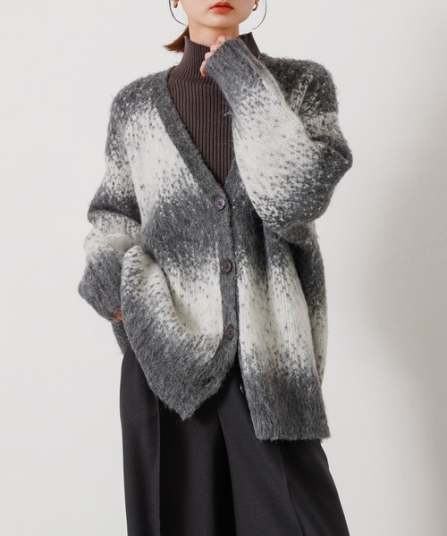 SENSE OF PLACE by URBAN RESEARCH(センスオブプレイスバイアーバンリサーチ)の「ニュアンスグラデーションカーディガン(カーディガン/ボレロ・レディース・ブルー系その他/グレー系その他・ONE)」の1枚目の写真