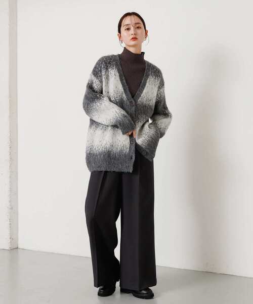 SENSE OF PLACE by URBAN RESEARCH(センスオブプレイスバイアーバンリサーチ)の「ニュアンスグラデーションカーディガン(カーディガン/ボレロ・レディース・ブルー系その他/グレー系その他・ONE)」の7枚目の写真