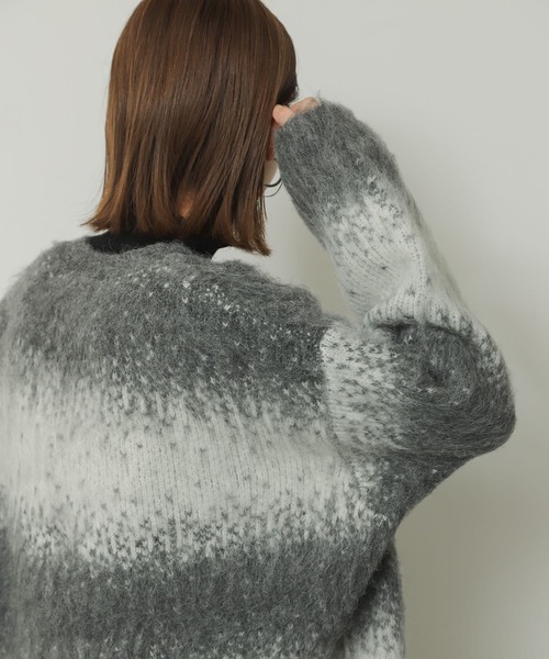 SENSE OF PLACE by URBAN RESEARCH(センスオブプレイスバイアーバンリサーチ)の「ニュアンスグラデーションカーディガン(カーディガン/ボレロ・レディース・ブルー系その他/グレー系その他・ONE)」の9枚目の写真