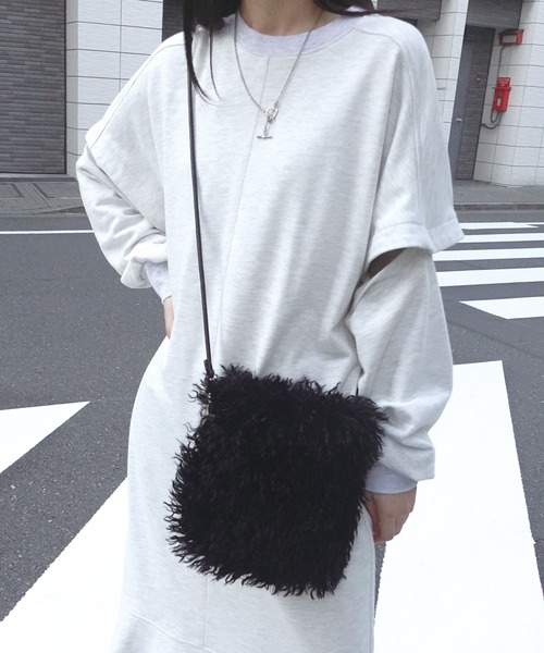 CORNERS（コーナーズ）の「ファーポシェット（ショルダーバッグ・レディース・ベージュ/ホワイト/ブラック・FREE）」の4枚目の写真