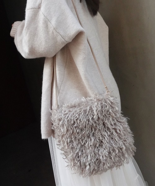 CORNERS（コーナーズ）の「ファーポシェット（ショルダーバッグ・レディース・ベージュ/ホワイト/ブラック・FREE）」の11枚目の写真