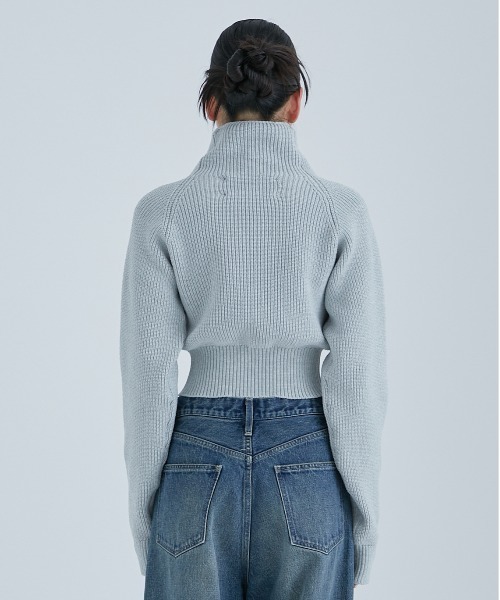 STUDIOUS(ステュディオス)の「【STUDIOUS/ステュディオス】クロップドチャンキーニットトップス(ニット/セーター・レディース・ピンク/ブラック/シルバー/ライトグレー・FREE)」の8枚目の写真