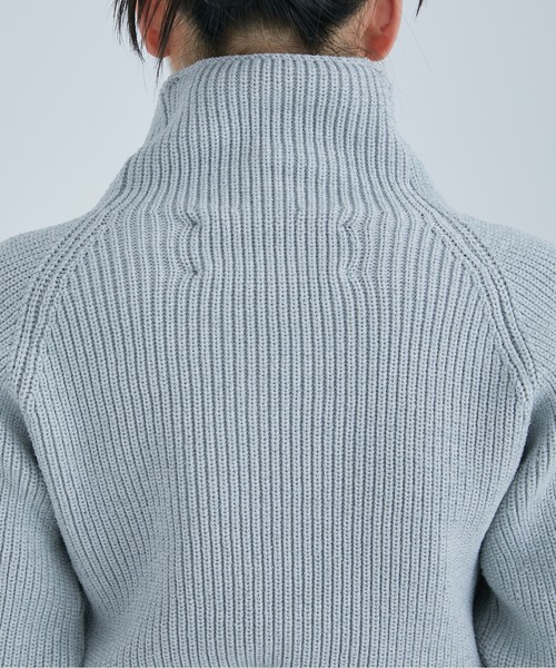 STUDIOUS(ステュディオス)の「【STUDIOUS/ステュディオス】クロップドチャンキーニットトップス(ニット/セーター・レディース・ピンク/ブラック/シルバー/ライトグレー・FREE)」の11枚目の写真