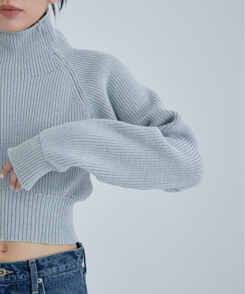 STUDIOUS(ステュディオス)の「【STUDIOUS/ステュディオス】クロップドチャンキーニットトップス(ニット/セーター・レディース・ピンク/ブラック/シルバー/ライトグレー・FREE)」の10枚目の写真