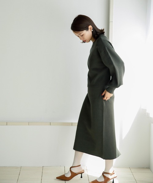 sail（サイル）の「【販売終了】【sail】ニットセットアップ　小さいサイズ【低身長・小柄女性向けサイズ】（スカート・レディース・グレー/カーキ・01）」の11枚目の写真