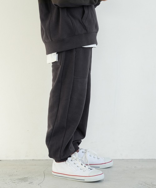 coca（coca）（コカ）の「キッズ　厚手サイドリブスウェットジョガーパンツ（スウェットパンツ・キッズ・チャコール/グレー・110/120/130/140）」の4枚目の写真