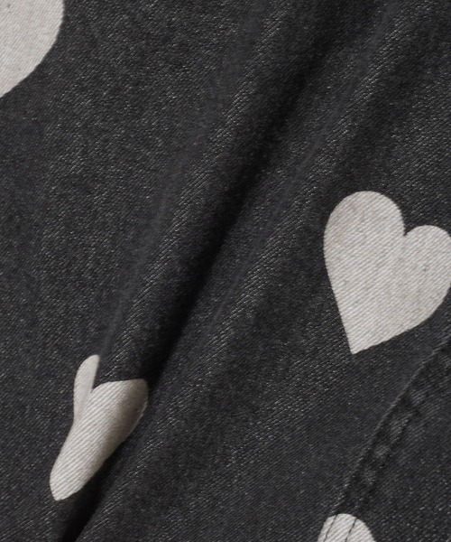 MILKFED.（ミルクフェド）の「HEART PRINTED DENIM SKIRT（デニムスカート・レディース・ライトインディゴブルー/ブラック・S/M）」の16枚目の写真