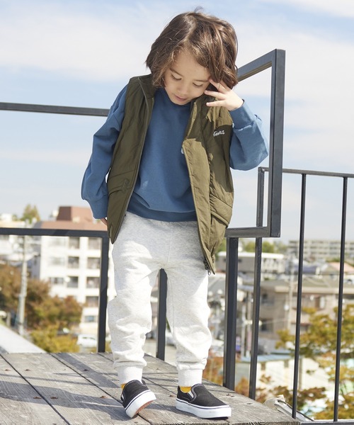 WILD THINGS（ワイルドシングス）の「【WILD THINGS】別注モンスターベスト/MONSTER VEST（kids/S～L）（ダウンベスト・キッズ・ブラック/カーキ・S/M/L）」の11枚目の写真