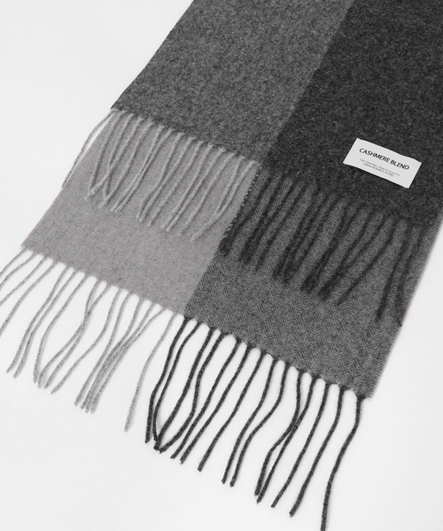 URBAN RESEARCH DOORS（アーバンリサーチドアーズ）の「カシミヤブレンドパネルマフラー（マフラー・メンズ・ブルー/チャコールグレー/カーキ/ベージュ・-）」の15枚目の写真