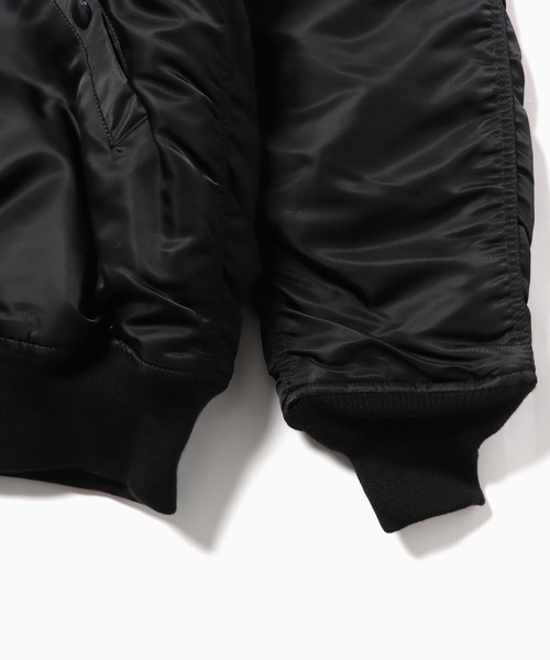 Alpha Industries（アルファインダストリーズ）の「ALPHA INDUSTRIES