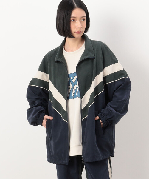 Purple&Yellow(パープルアンドイエロー)の「【セットアップ対応】ポリエステルピーチ ラインブルゾン(ブルゾン・メンズ・グレイッシュベージュ/グリーン・SMALL/MEDIUM/X-LARGE/LARGE)」の19枚目の写真