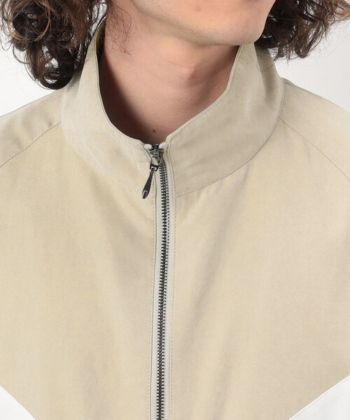 Purple&Yellow(パープルアンドイエロー)の「【セットアップ対応】ポリエステルピーチ ラインブルゾン(ブルゾン・メンズ・グレイッシュベージュ/グリーン・SMALL/MEDIUM/X-LARGE/LARGE)」の7枚目の写真