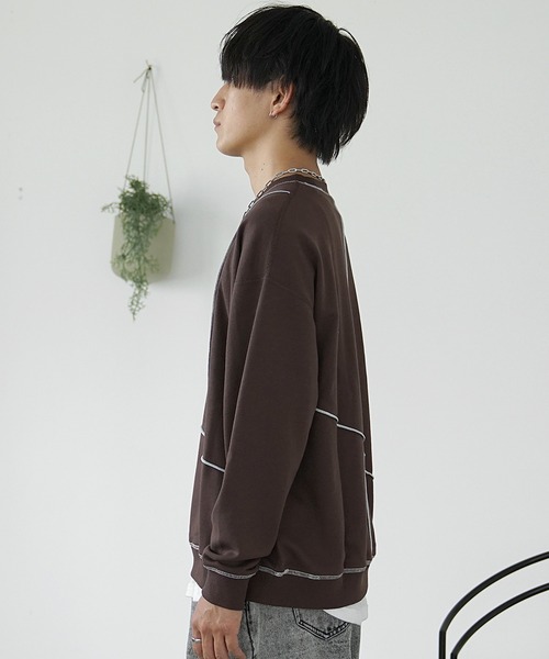 MinoriTY(マイノリティ)の「【MinoriTY】裏毛アウトラインロックトレーナー スウェット メンズ オーバーサイズ ルーズフィット 秋服(Tシャツ/カットソー・メンズ・ブラウン/グレー/ブラック・L/M)」の15枚目の写真