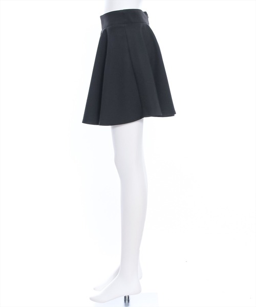 clear(クリア)の「インパン付きフレアミニスカート(スカート・レディース・ブラック/アイボリー・S/M)」の4枚目の写真