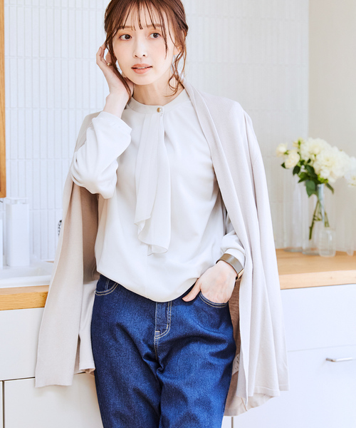 CROSS FUNCTION（クロスファンクション）の「《抗菌防臭・通気性》シフォンフリルカットソーブラウス【CF/クロスファンクション】（シャツ/ブラウス・レディース・ブラック/オフホワイト/ライトベージュ/ライトグリーン/ホワイト/ベージュ/ネイビー・M/L/LL）」の20枚目の写真