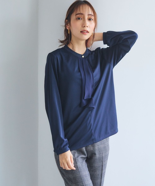 CROSS FUNCTION（クロスファンクション）の「《抗菌防臭・通気性》シフォンフリルカットソーブラウス【CF/クロスファンクション】（シャツ/ブラウス・レディース・ブラック/オフホワイト/ライトベージュ/ライトグリーン/ホワイト/ベージュ/ネイビー・M/L/LL）」の8枚目の写真