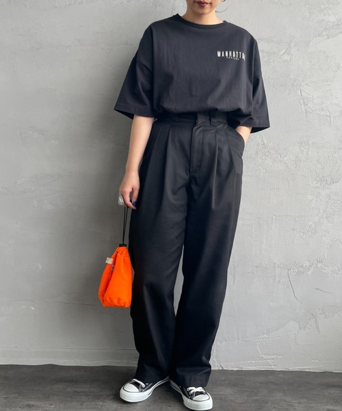 Manhattan Portage（マンハッタンポーテージ）の「[MANHATTAN PORTAGE/マンハッタンポーテージ] 別注 ショート丈バックプリントTシャツ（Tシャツ/カットソー・レディース・イエロー/ホワイト/ブラック/サックスブルー・F）」の8枚目の写真