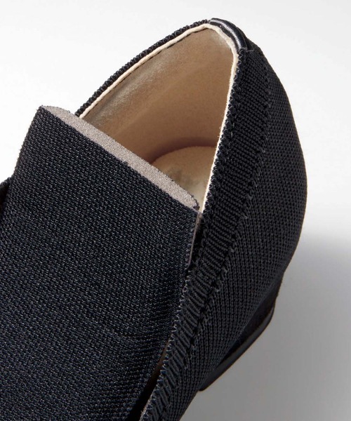 IEDIT（イディット）の「ＩＥＤＩＴ　ふかふかインソールで快適な　グログランリボンの上品ニットパンプス〈ブラック〉（パンプス・レディース・ブラック・3/2/4/6/5/1）」の6枚目の写真