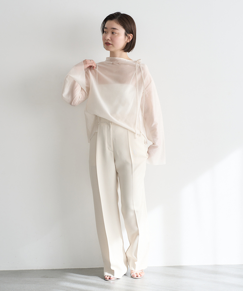 IENA(イエナ)の「endo.シアーボトルネックブラウス(シャツ/ブラウス・レディース・ブラック/ホワイト系その他・FREE)」の6枚目の写真