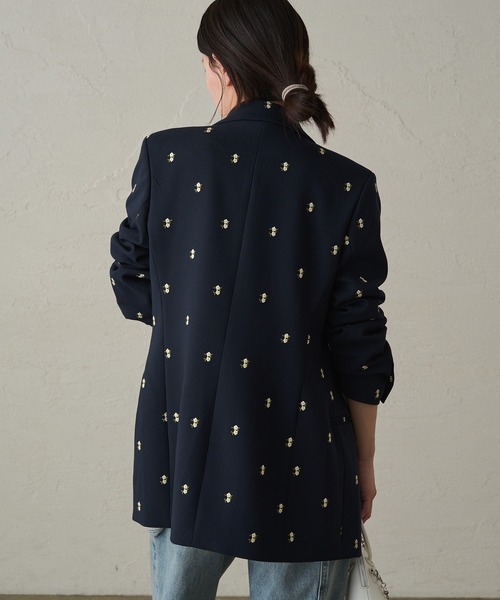 LOUNGEDRESS(ラウンジドレス)の「フラワー刺繍ジャケット LOUNGEDRESS(ラウンジドレス)の「フラワー刺繍ジャケット