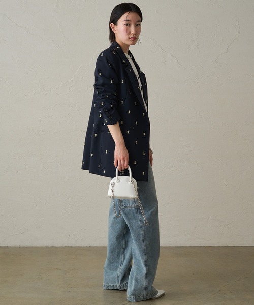 LOUNGEDRESS(ラウンジドレス)の「フラワー刺繍ジャケット LOUNGEDRESS(ラウンジドレス)の「フラワー刺繍ジャケット
