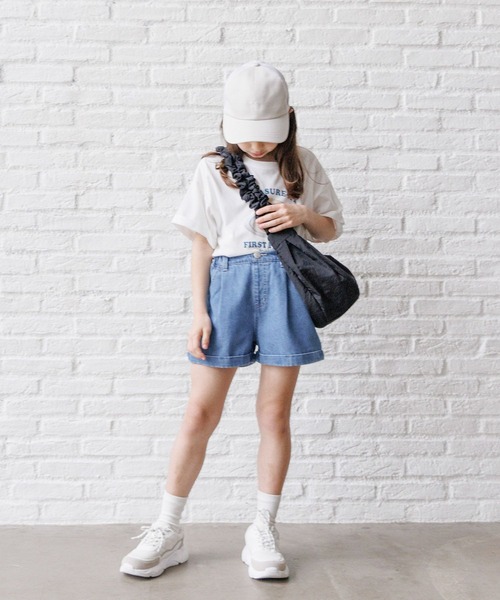 GLOBAL WORK（グローバルワーク）の「ヘビロッTEE/ワイド半袖/976076（Tシャツ/カットソー・キッズ・パープル/ホワイト系その他/ピンク/ホワイト系1/アイボリー/ホワイト系2/サックスブルー/チャコールグレー/ホワイト系5/ホワイト系6/ブラック/ホワイト系4/グレー系8・140cm/150cm/160cm/130cm/170cm/120cm）」の16枚目の写真